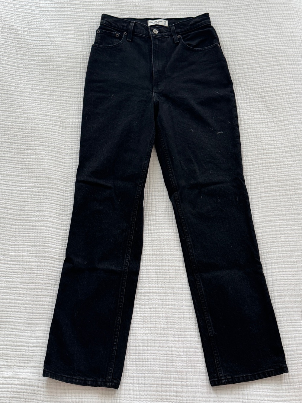 Abercrombie & Fitch The 90’s Straight Ultra High Rise Jean